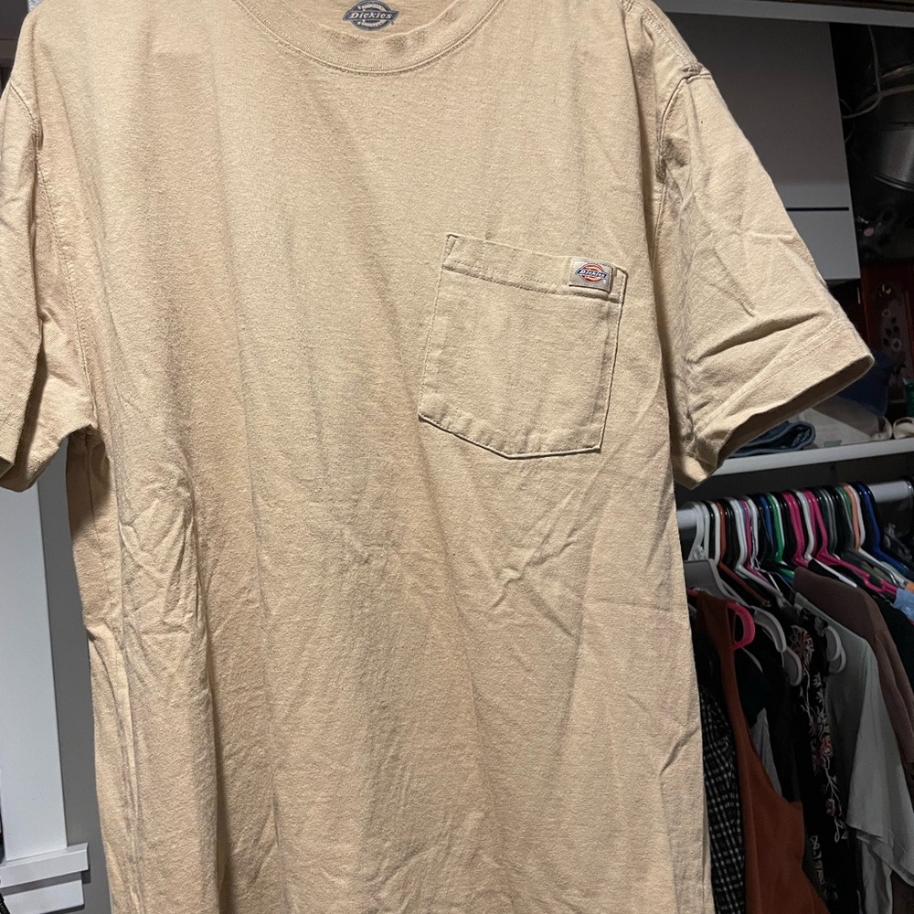 Dickies Men's Tan Pocket T-Shirt